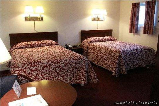 Berkshire Inn ピッツフィールド 部屋 写真
